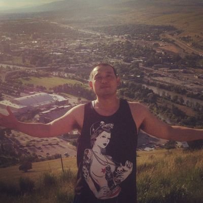 Profile Picture of Mark Whetstone (@YellaFella808) on Twitter