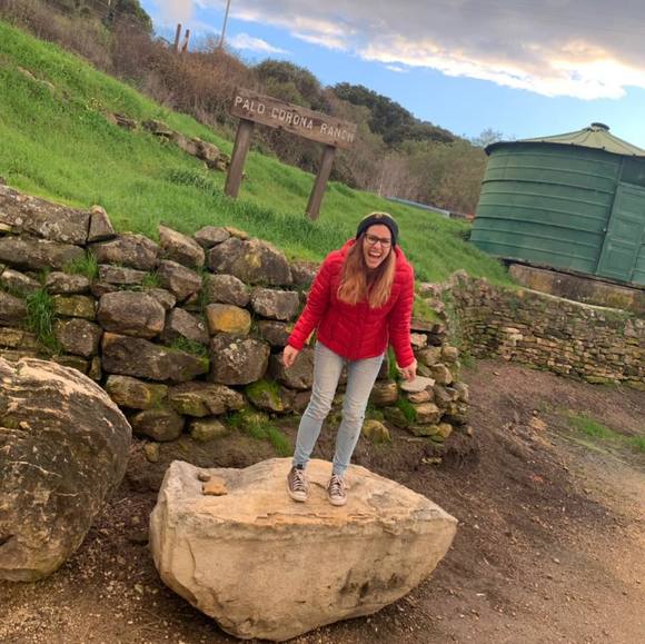 Profile Picture of Larisa Palaniuk (@larisapalaniuk) on Poshmark