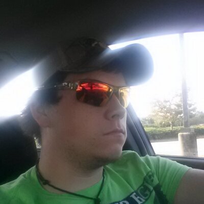 Profile Picture of Tyler Wayne Vaughn (@wayne_tyler44) on Twitter
