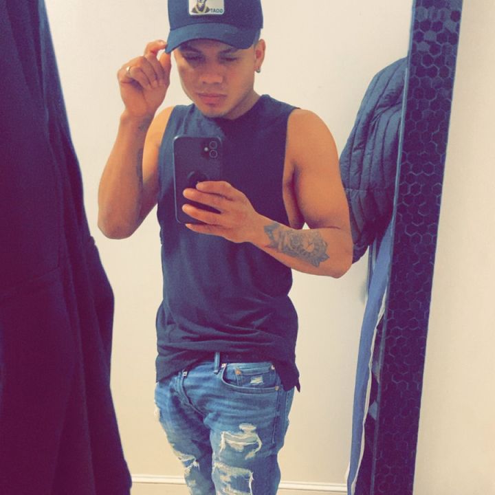Profile Picture of kevinurgiles1999 (@kevinurgiles293) on Tiktok