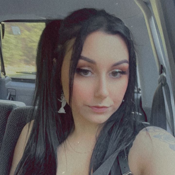 Profile Picture of • jess • (@byrdiee_) on Tiktok