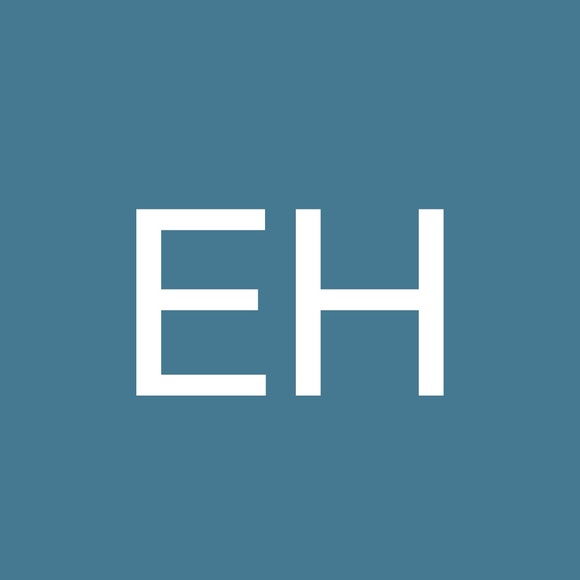 Profile Picture of Elizabeth Hidalgo (@elizabethhid69) on Poshmark