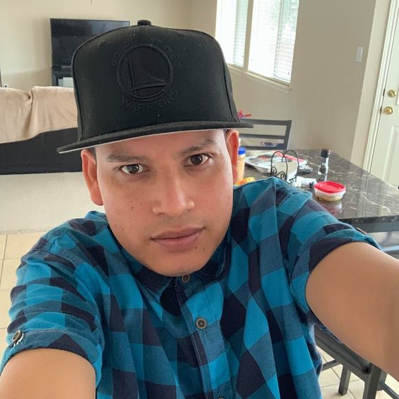 Profile Picture of Jose Suarez (@josediaz799) on Poshmark