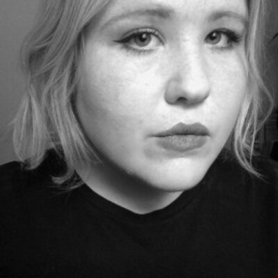 Profile Picture of Ami Evelyn Hughes (@amievelyn) on Twitter