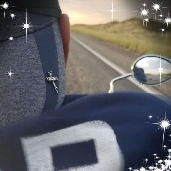 Profile Picture of Johnathon Sivley (@johnathon1013) on Poshmark