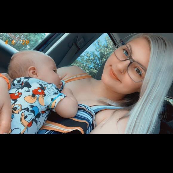 Profile Picture of Jessica Meaux (@jessica_meaux) on Poshmark