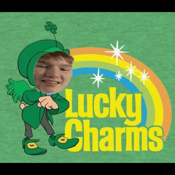 Profile Picture of Gavin Curran (@gavincurr) on Poshmark