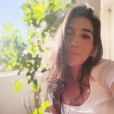 Profile Picture of Ana Belen Berrios (@anabelenBV) on Twitter