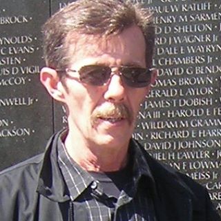 Profile Picture of Robert Scully (@robert.scully.39) on Facebook