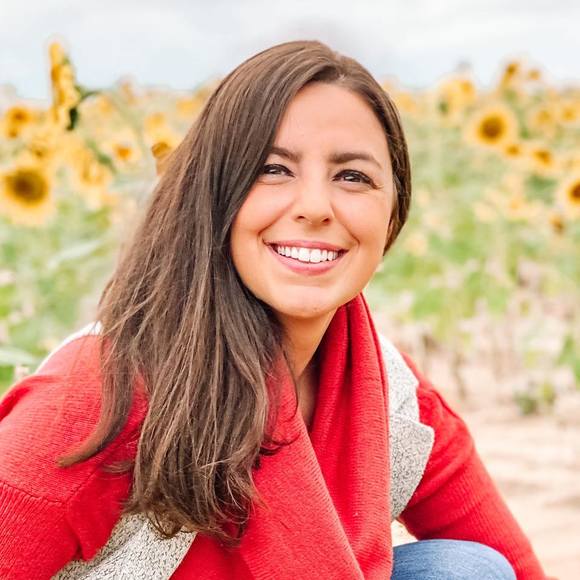 Profile Picture of Amanda Enderby (@manderby7) on Poshmark