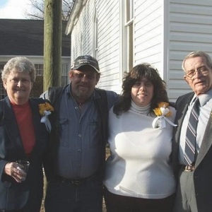 Profile Picture of Robin Feagan (@141458536) on Myspace