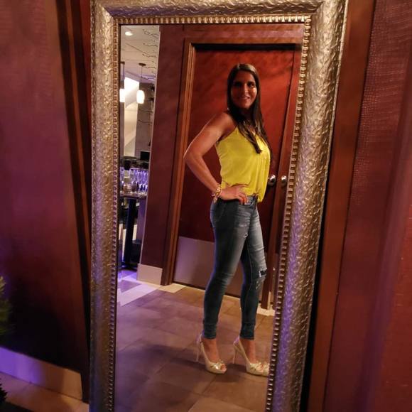 Profile Picture of Erminia Cuellar (@garciaerminia) on Poshmark