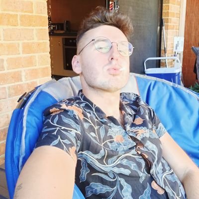 Profile Picture of Scott Burke (@scotttburkeee) on Twitter