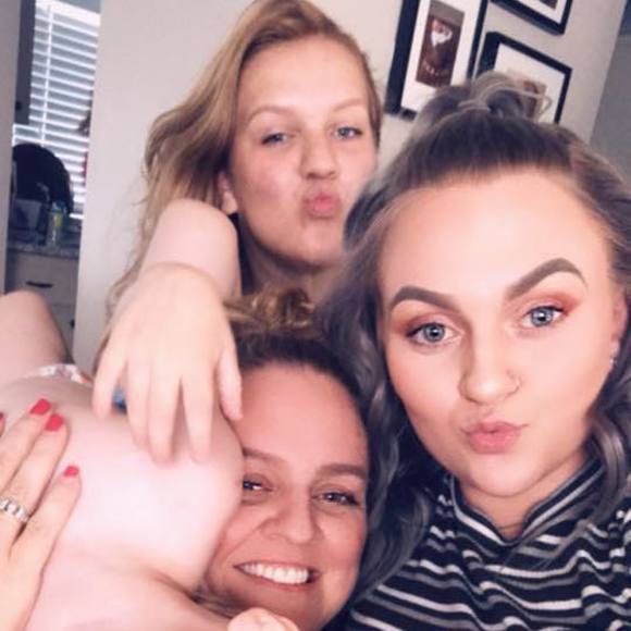 Profile Picture of Cynthia Varnado (@varando9) on Poshmark