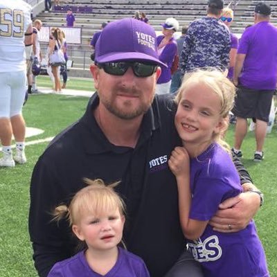 Profile Picture of Jon Choate (@jChoateYotes) on Twitter