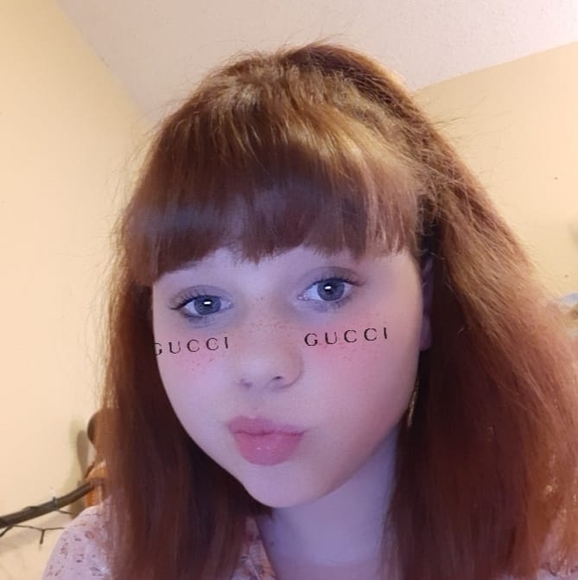 Profile Picture of Kyleigh Barnett (@kyleigh_barnett) on Poshmark
