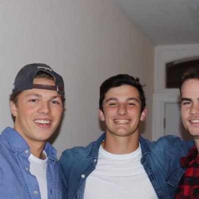 Profile Picture of Evan Campbell (@Evan_campbell3) on Twitter