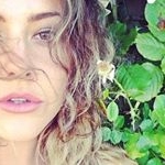 Profile Picture of 👽📚✨Colette Patricia🍃🌙🌿 (@coletteyspagetti) on Instagram