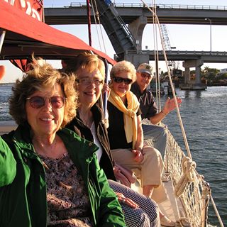 Profile Picture of Barb Edmonds (@Barb-Edmonds) on Facebook