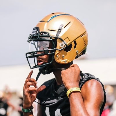 Profile Picture of DeMichael Porter (@ezmoneyD) on Twitter