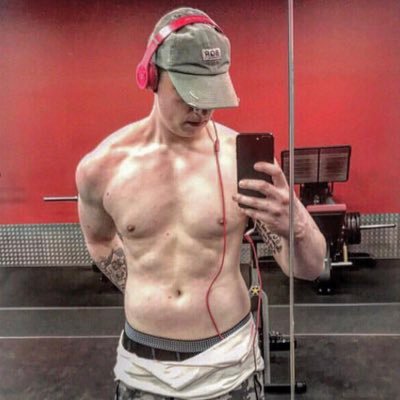 Profile Picture of Jordan Hickey (@JJDOESFITNESS) on Twitter