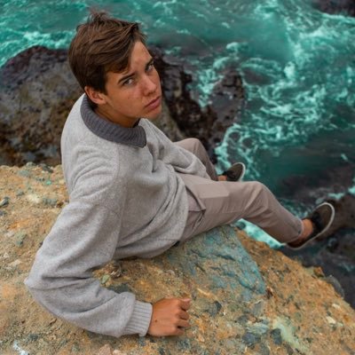 Profile Picture of Matthew’s Shower Thoughts (@_matthewsargent) on Twitter