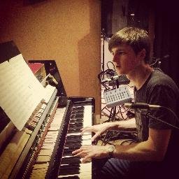 Profile Picture of James Batty (@jamesbattymusic) on Twitter