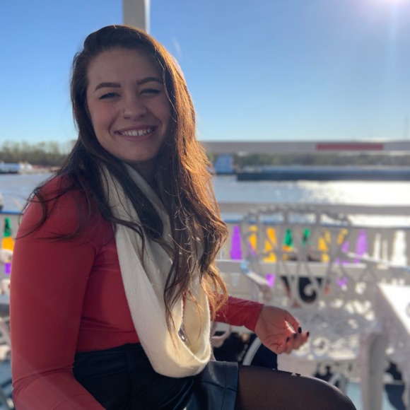 Profile Picture of Isabella Mancarella (@imancarella) on Poshmark