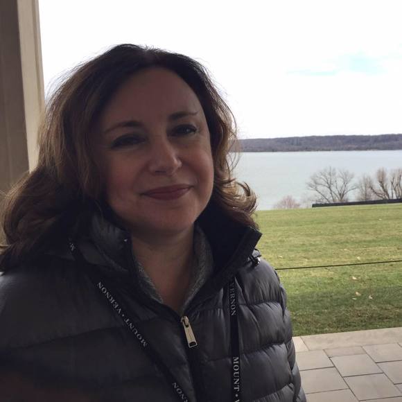 Profile Picture of Anita Zervopoulos (@anitazervo) on Poshmark