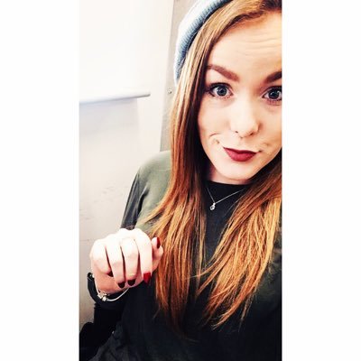 Profile Picture of Alice (@AliceOverton_) on Twitter