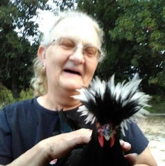 Profile Picture of Beverly Smith (@mongobjs) on Poshmark