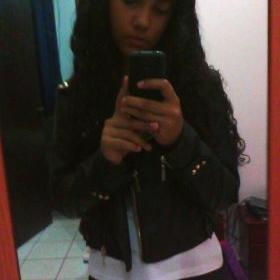 Profile Picture of Julia Colin De Paula (@juliacolin08) on Twitter