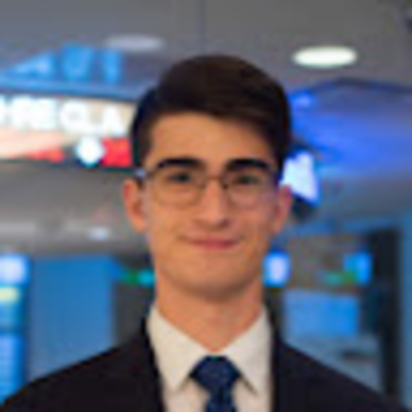 Profile Picture of James Niland (@jfniland3) on Poshmark