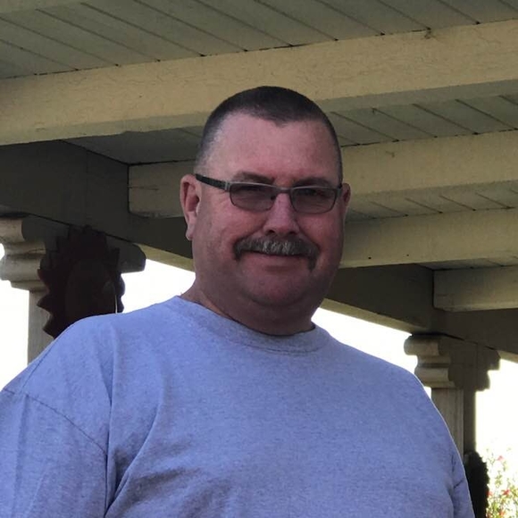 Profile Picture of Scott Gomes (@bigdogg40) on Poshmark