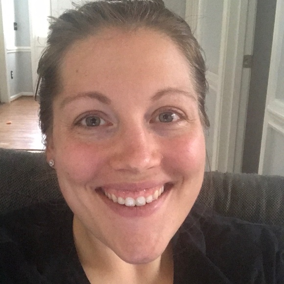 Profile Picture of Carly Tackett (@ctackett4) on Poshmark