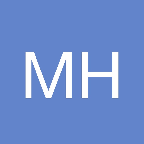 Profile Picture of Max Holt (@maxholt554) on Poshmark