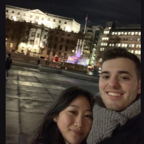 Profile Picture of Robert Baron (@baron3916) on Poshmark