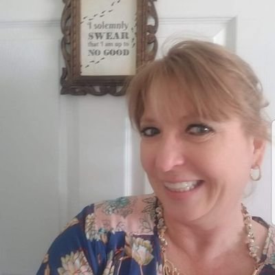 Profile Picture of Kris Wheeler Griffis (@GriffisKris) on Twitter