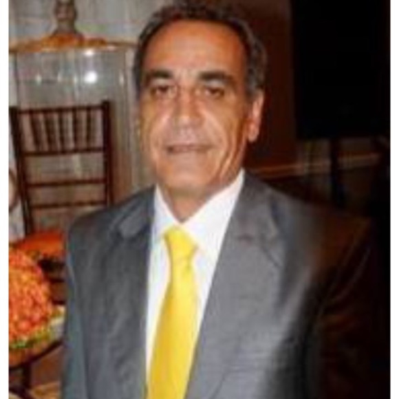 Hadi Shahjahan - Poshmark Profile Picture of Hadi Shahjahan (@hadi200004) on Poshmark