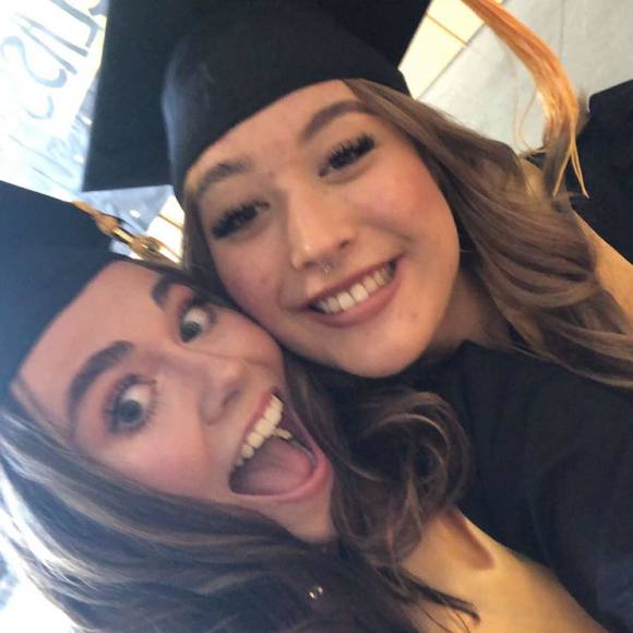 Profile Picture of Krista Shepard (@crazykrista449) on Poshmark