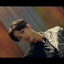 Profile Picture of LinLan (@LinLan17) on Twitter