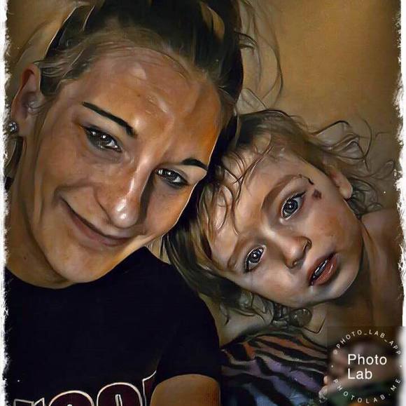 Profile Picture of Jesika Hobock (@jesikahobock) on Poshmark
