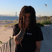 Profile Picture of Ace Bee (@AceBee) on Youtube