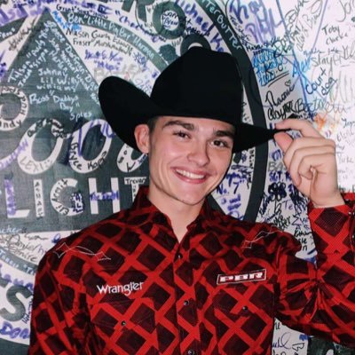 Profile Picture of Jarrett Jones (@JarrettJones51) on Twitter