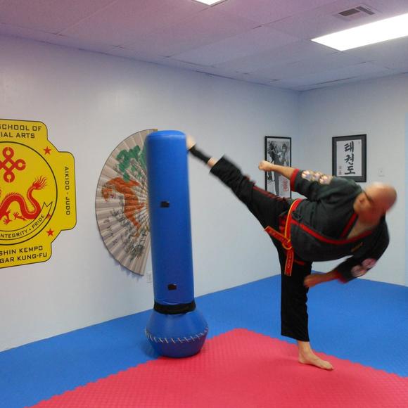 Jeff Cuevas - Poshmark Profile Picture of Jeff Cuevas (@jeffcuevas) on Poshmark