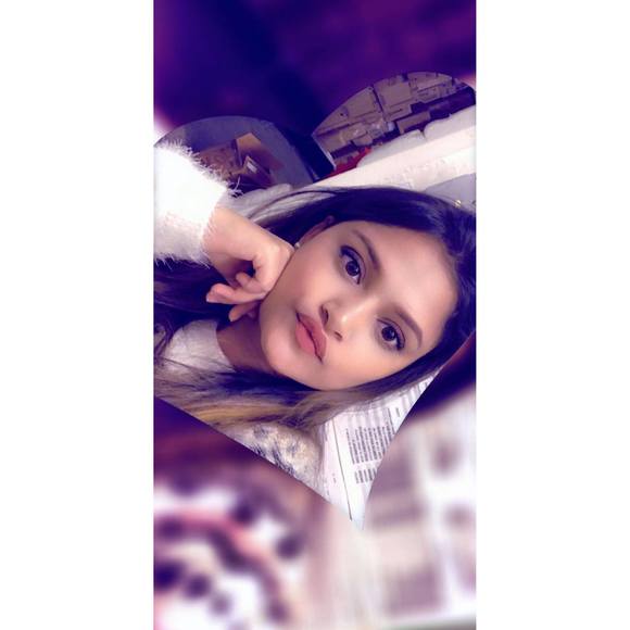 Profile Picture of Tahsina Tarafder (@eidraktarafder) on Poshmark