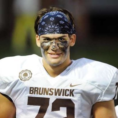 Profile Picture of Eli Fowler (@efowler72) on Twitter