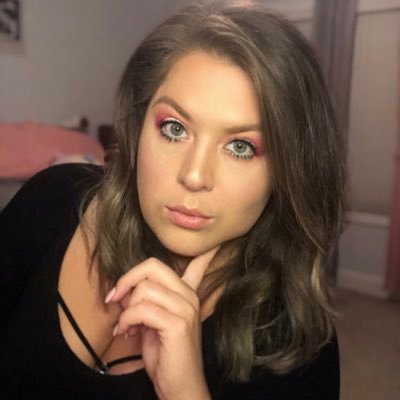 Profile Picture of Cassidy Colclasure (@CassidyJoyC) on Twitter