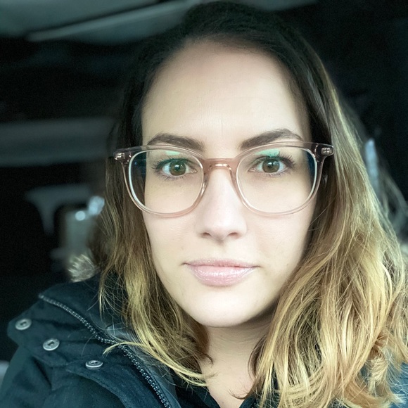 Profile Picture of Jillian Petruzziello (@jpetruzz) on Poshmark