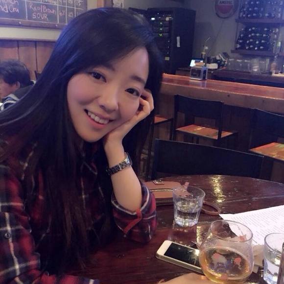 Profile Picture of Sol Kim (@hikimsol) on Poshmark